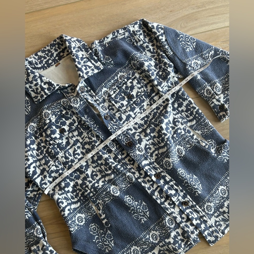 Free People Shacket - Picture 5 of 8